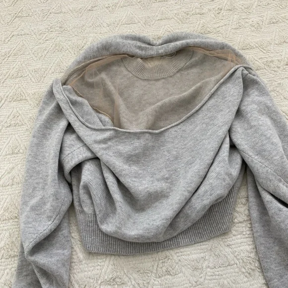 Alexander Wang over the shoulder illusion tulle sweater in grey - Picture 6 of 8